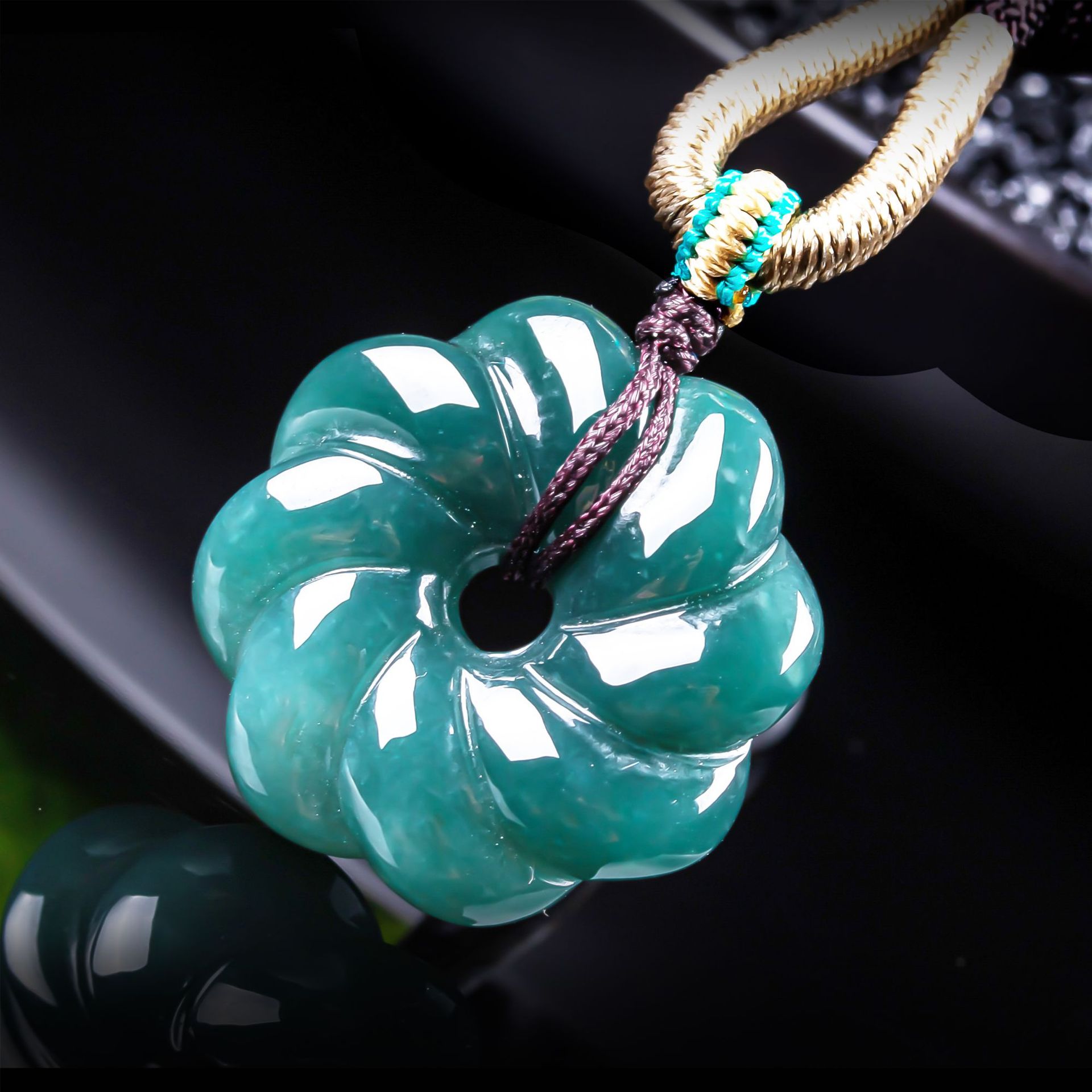 Jewelry & Watches Spółka Z Ograniczoną Odpowiedzialnością Sp Z Oo - Naturalny naszyjnik z jadeitu birmańskiego w